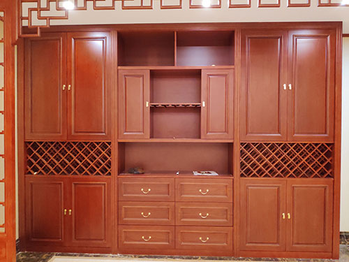 福建中式家居装修之中式酒柜装修效果图